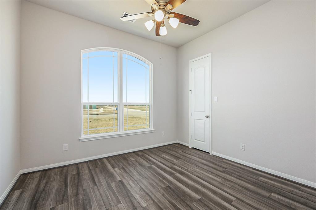 9737 Hardin St, Conroe, Texas image 3