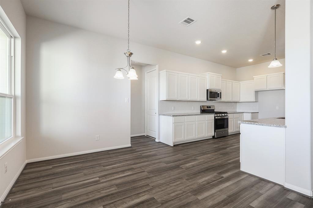 9737 Hardin St, Conroe, Texas image 4