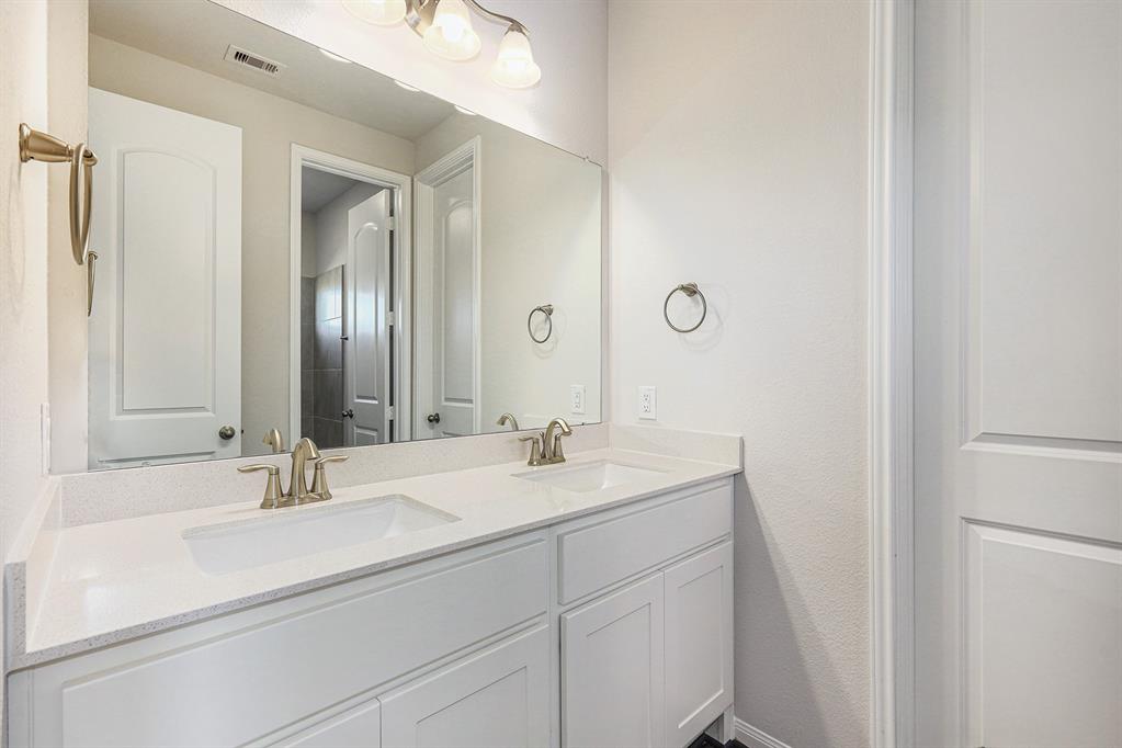 9737 Hardin St, Conroe, Texas image 10