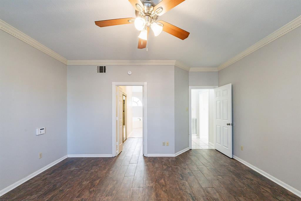 17631 Surreywest Lane, Spring, Texas image 14