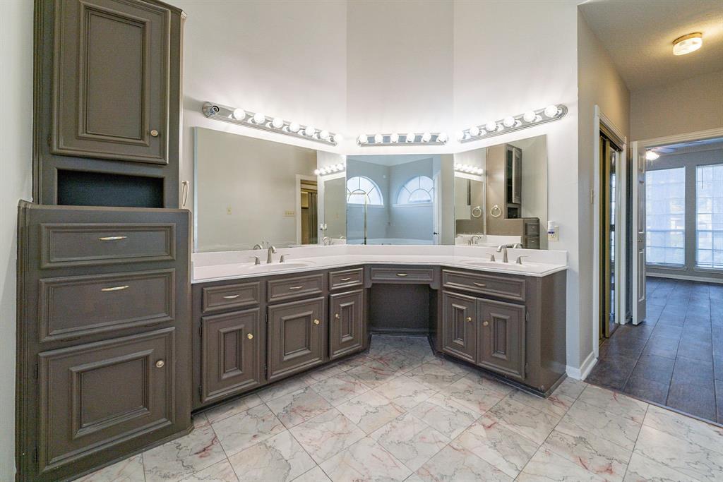 17631 Surreywest Lane, Spring, Texas image 17