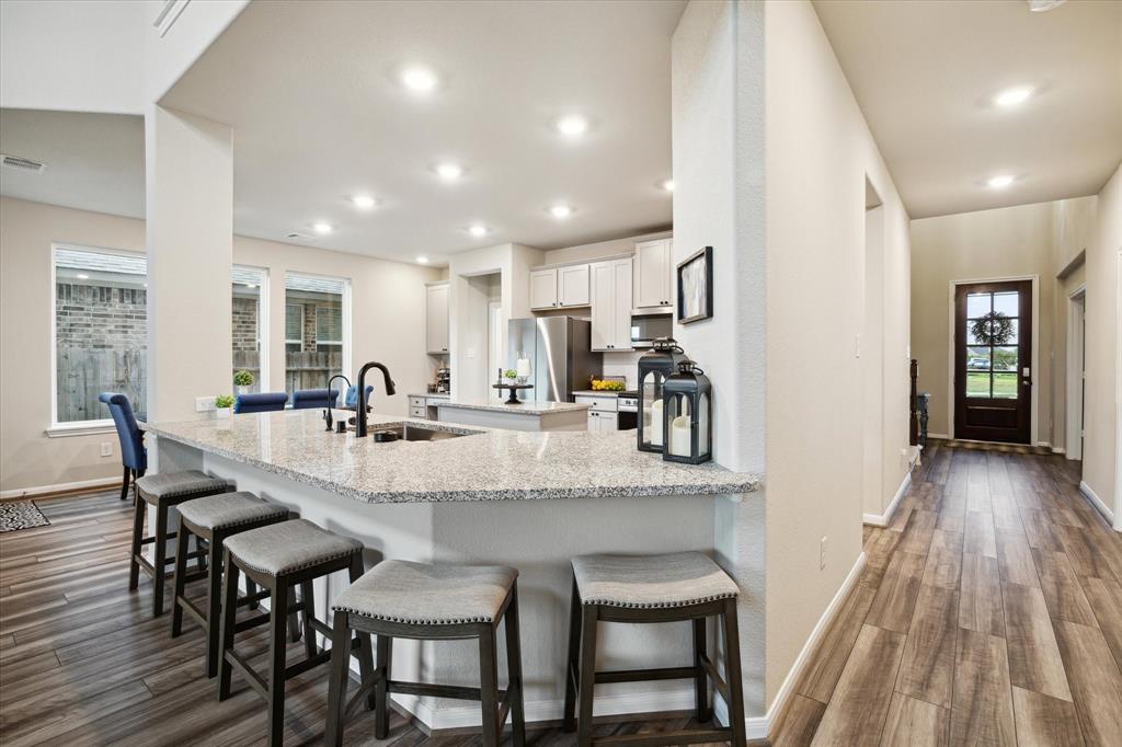 17218 Roxburgh Lake Lane, Hockley, Texas image 14