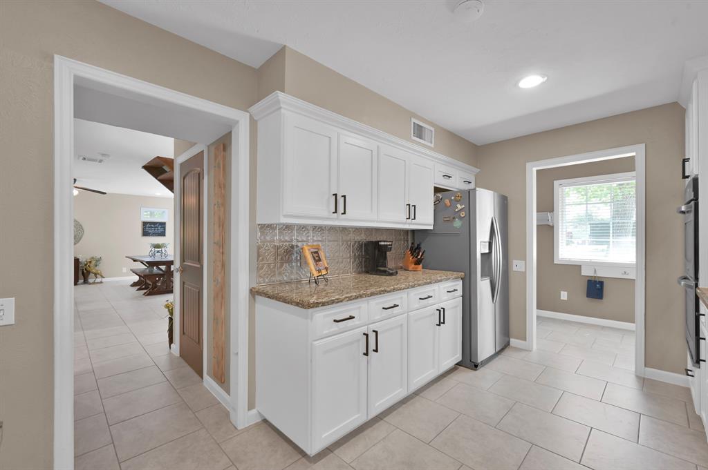11111 Meadow Rue Street, The Woodlands, Texas image 13