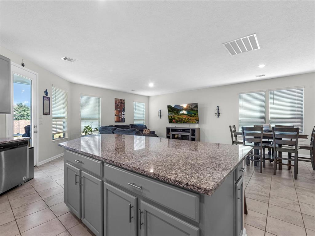 5230 Crimson Flagg Court, Katy, Texas image 6