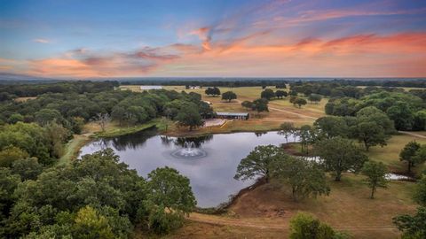 5515 County Road 3130 Kerens TX 75144