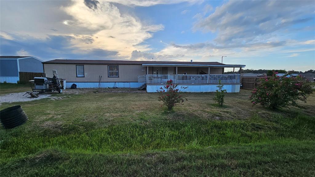 17492 Virginia City Drive, Conroe, Texas image 2