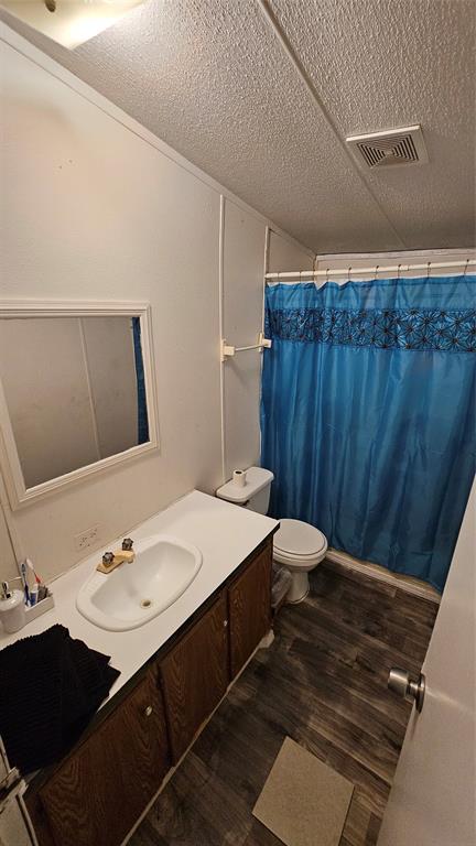 17492 Virginia City Drive, Conroe, Texas image 8