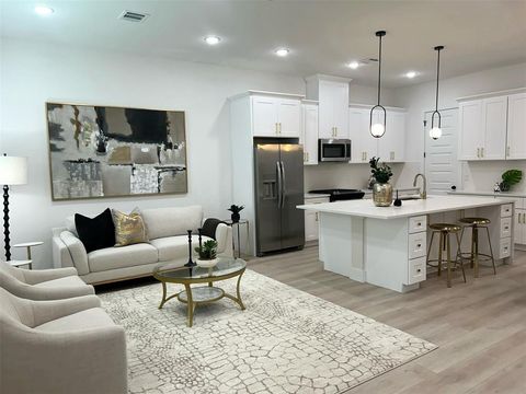 9433 Arledge Street Houston TX 77075