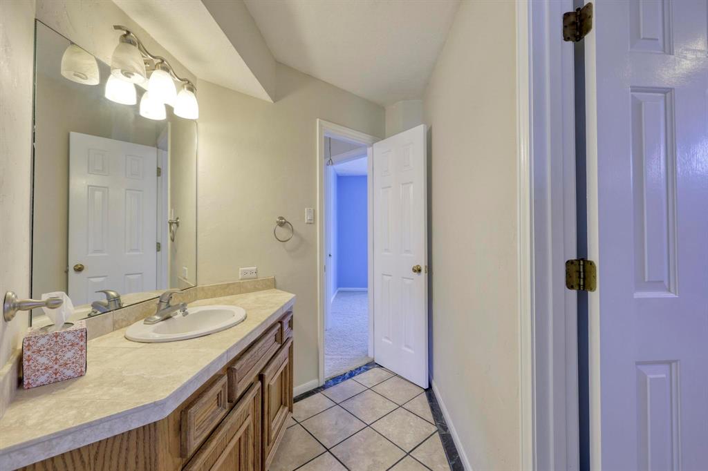 16209 Capri Drive, Jersey Village, Texas image 22