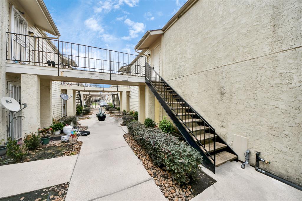 10075 Westpark Drive #75, Houston, Texas image 1