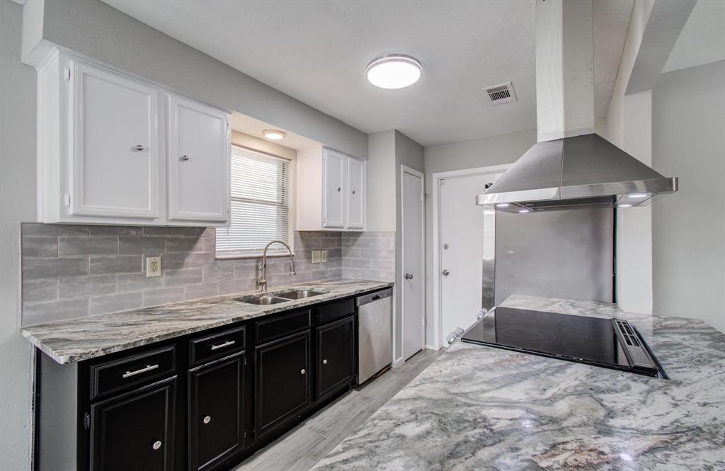 17434 Jolly Boat Drive, Crosby, Texas image 12