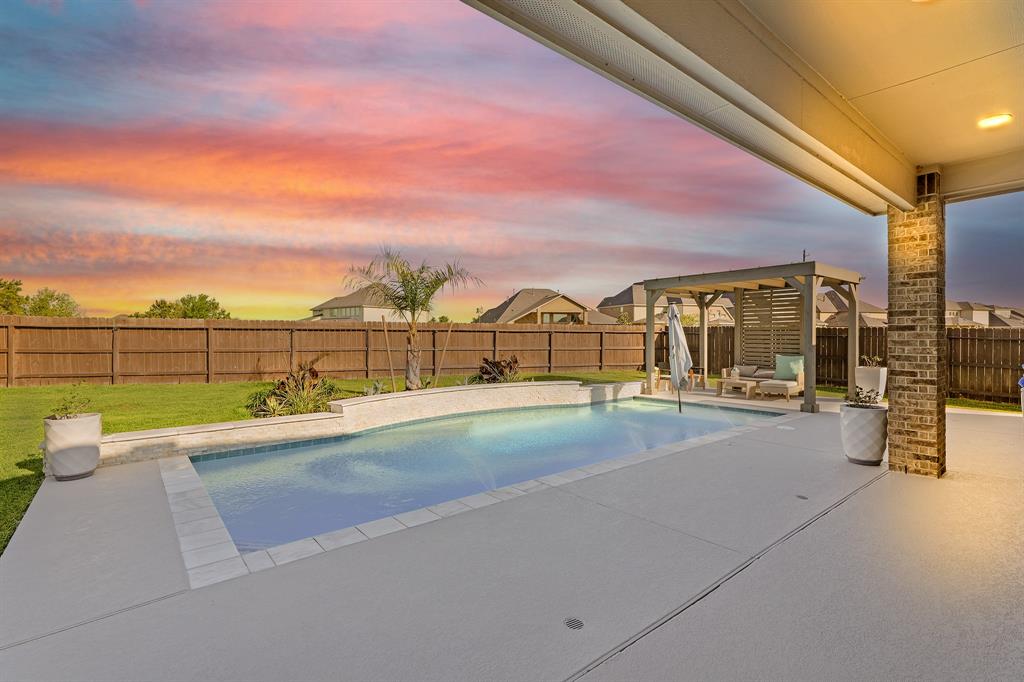 29510 Enchanted Breeze Lane