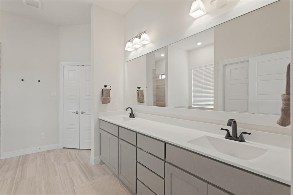 29510 Enchanted Breeze Lane, Katy, Texas image 15