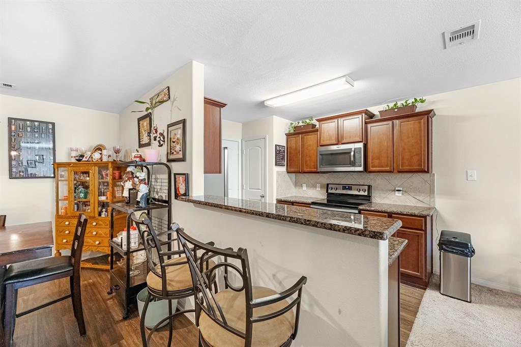 531 Douro Drive, Crosby, Texas image 11