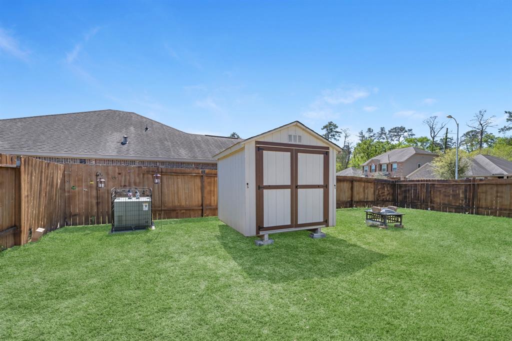 531 Douro Drive, Crosby, Texas image 23
