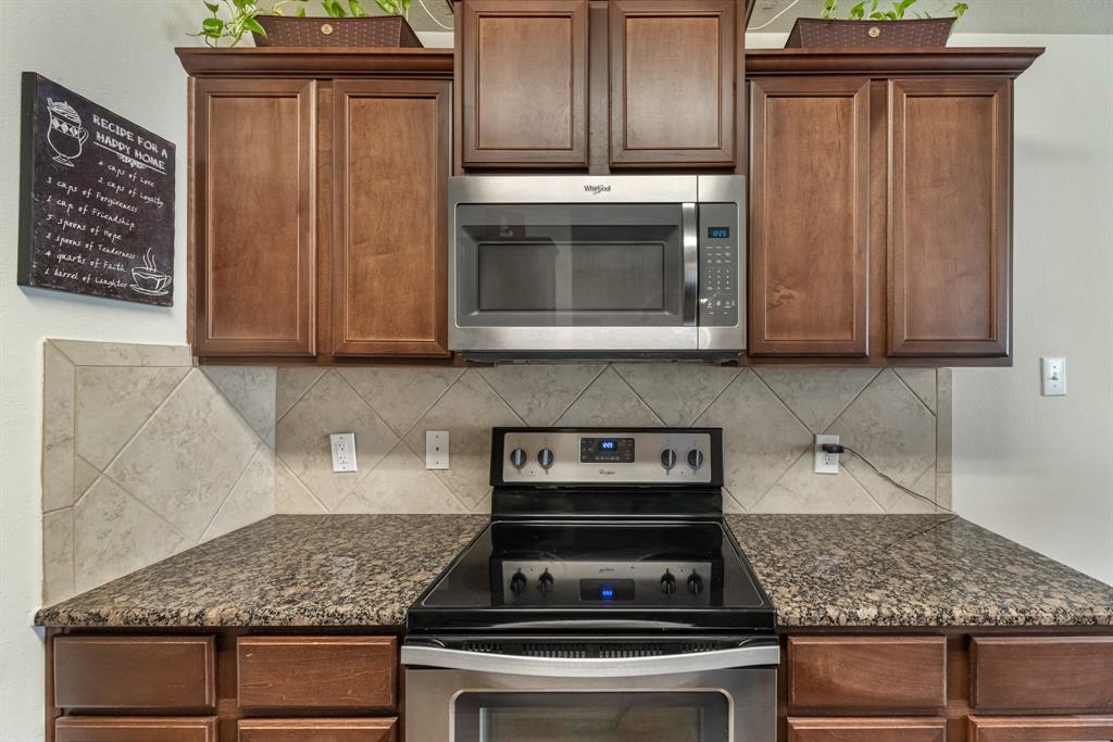 531 Douro Drive, Crosby, Texas image 13