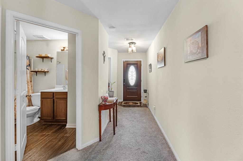 531 Douro Drive, Crosby, Texas image 3