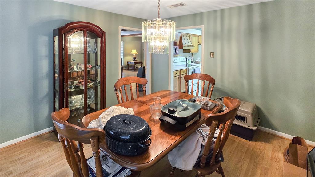 Photo 9 of 40 of 10215 Windriver Drive house