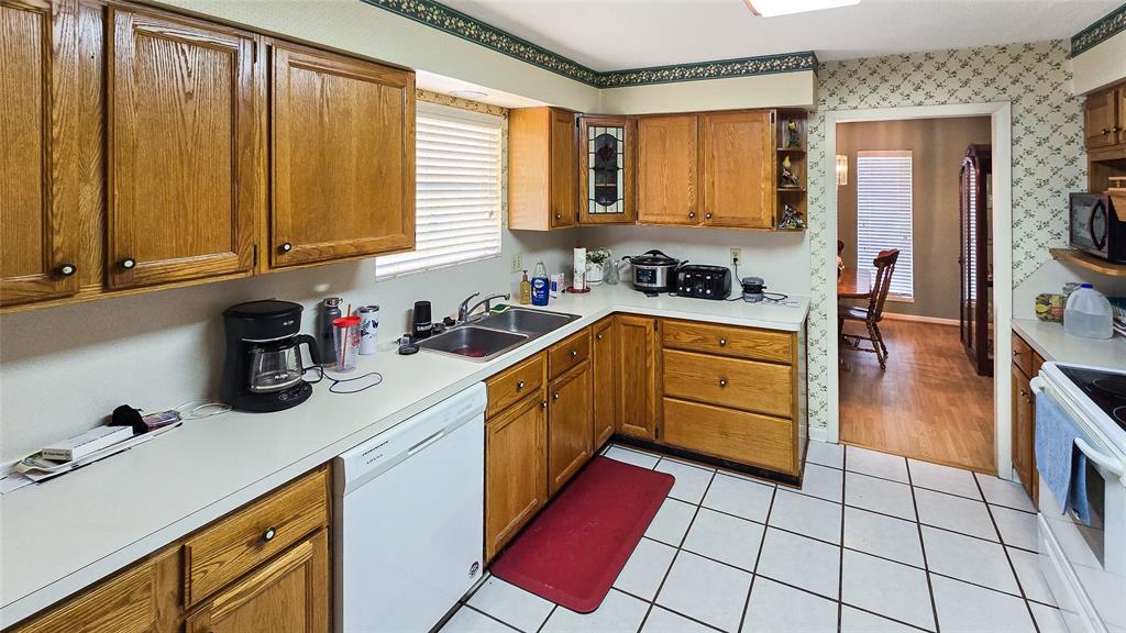 Photo 3 of 40 of 10215 Windriver Drive house