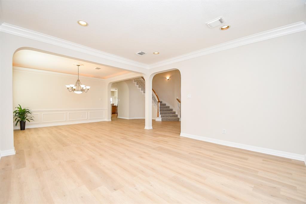 6010 E Brook Court, Sugar Land, Texas image 10