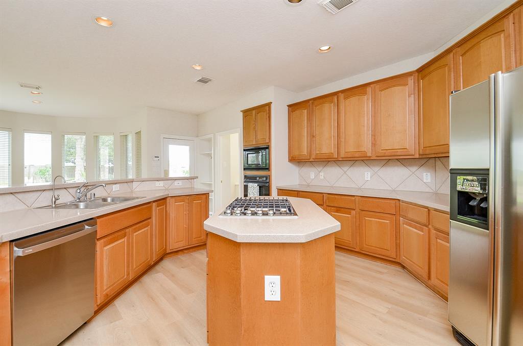 6010 E Brook Court, Sugar Land, Texas image 23