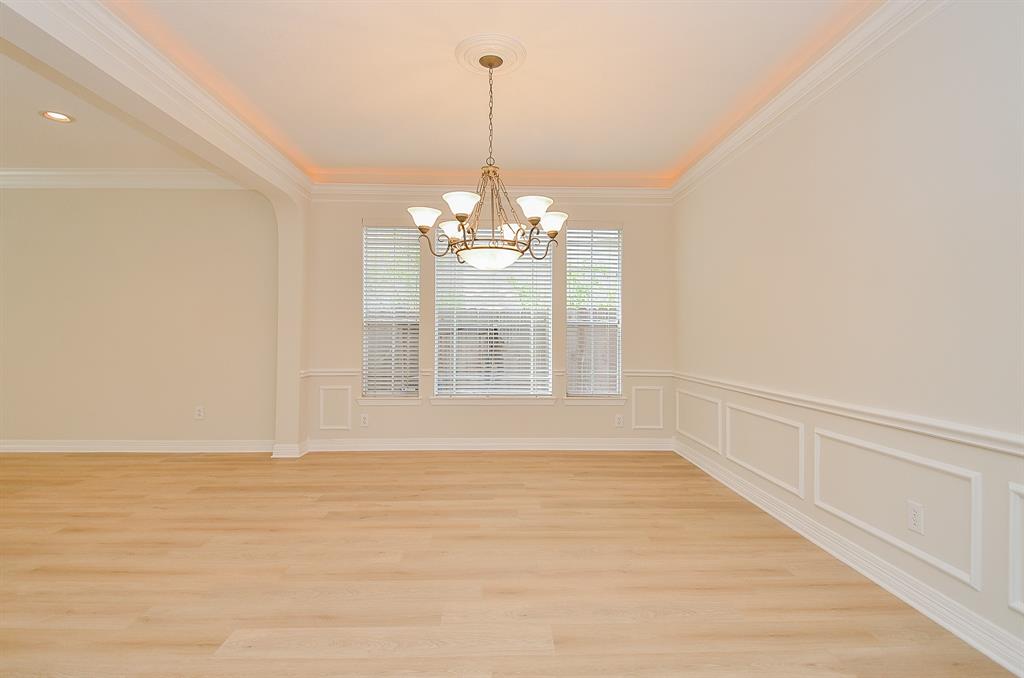 6010 E Brook Court, Sugar Land, Texas image 9