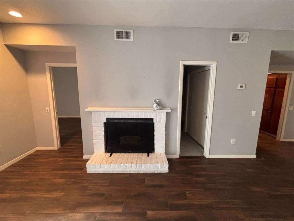 9809 Richmond Avenue #F10, Houston, Texas image 2