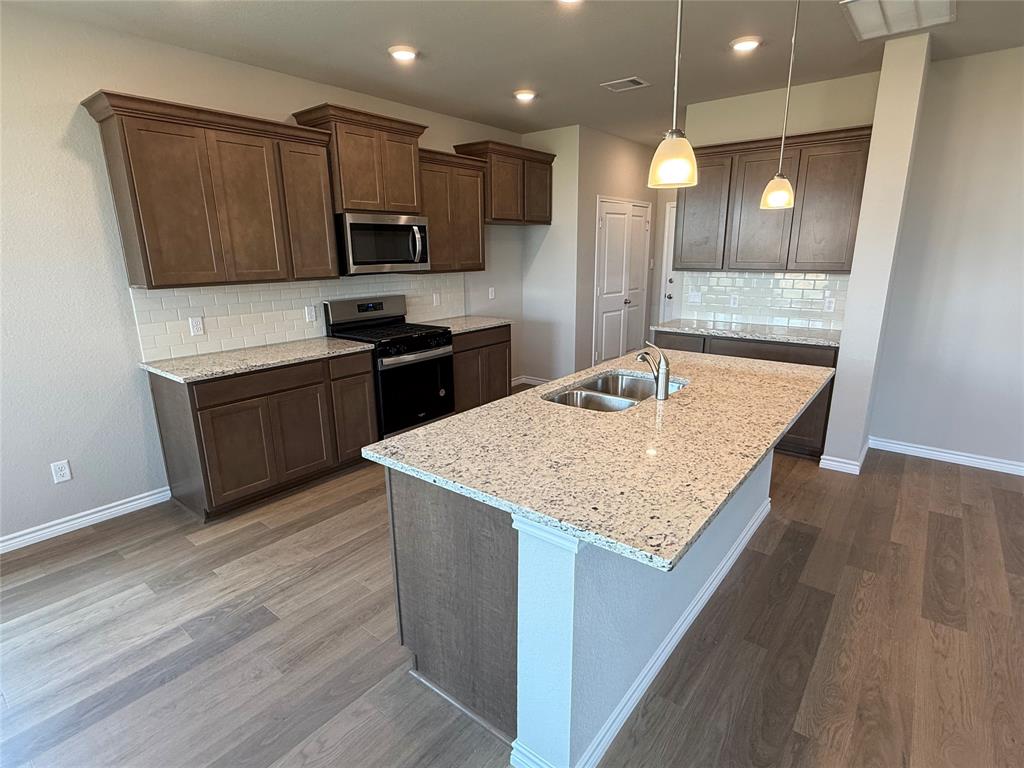 6201 Trado Drive, College Station, Texas image 2