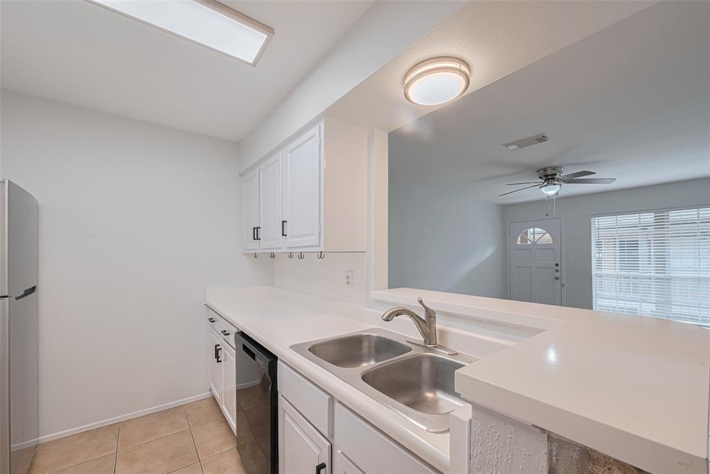 Houston, Texas 77079, United States, 1 Bedroom Bedrooms, ,1 BathroomBathrooms,Residential,Active,187779