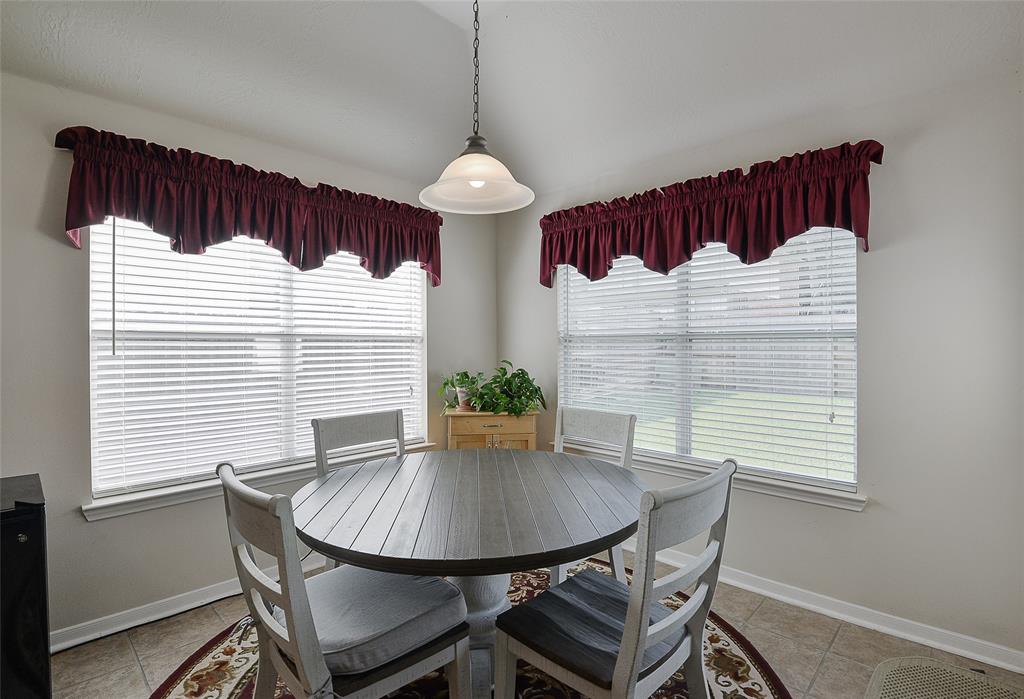 8810 Sailing Drive, Humble, Texas image 17