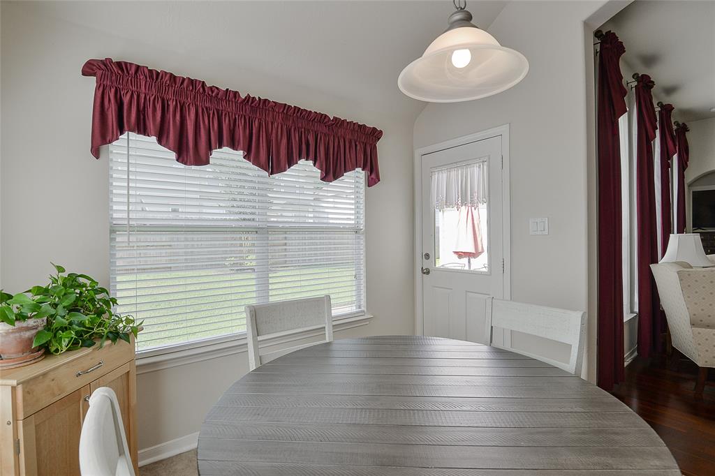 8810 Sailing Drive, Humble, Texas image 19