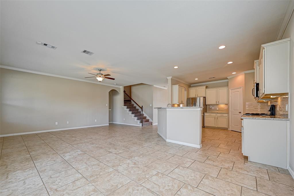16131 Fairway Creek Circle, Crosby, Texas image 9