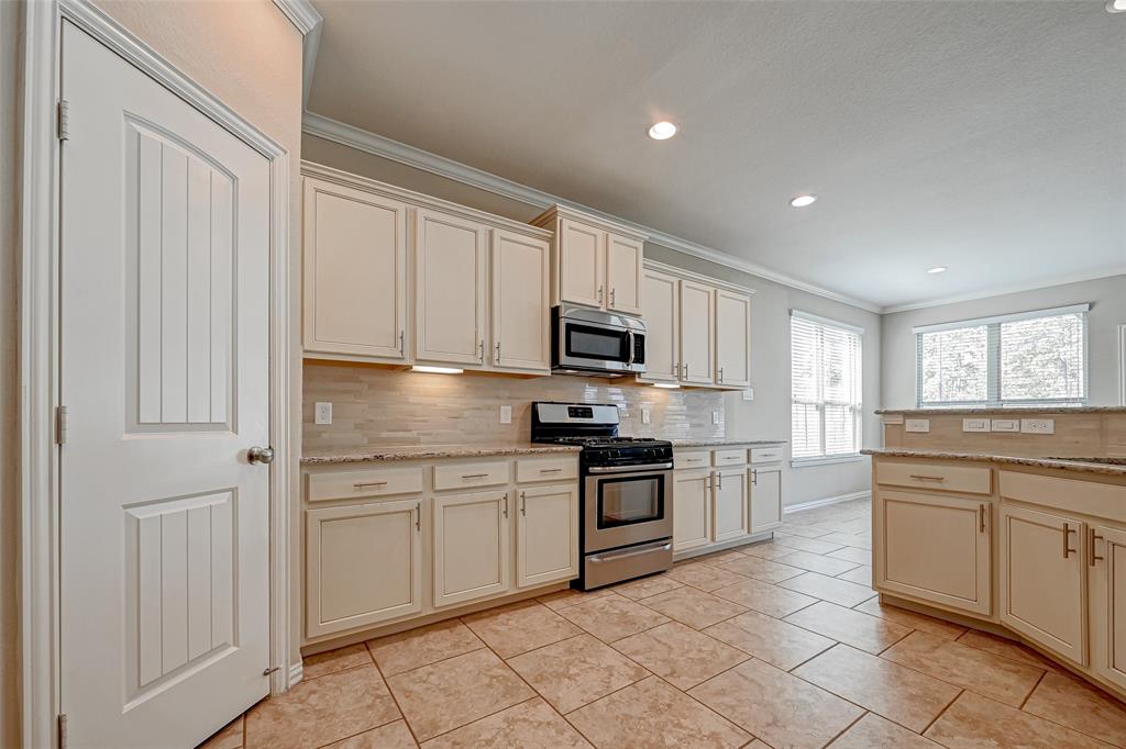 16131 Fairway Creek Circle, Crosby, Texas image 13