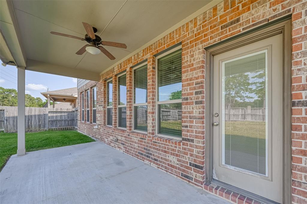 16131 Fairway Creek Circle, Crosby, Texas image 37