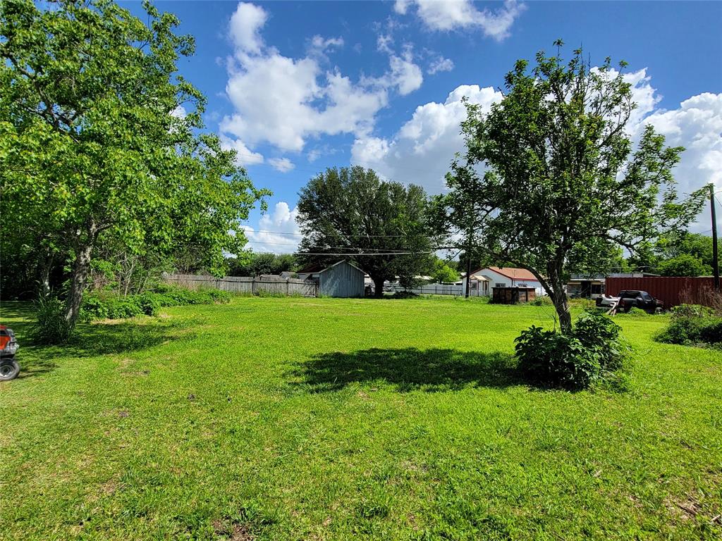 2211 Sweet Bay Street, Baytown, Texas image 8