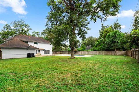 A home in Lake Jackson