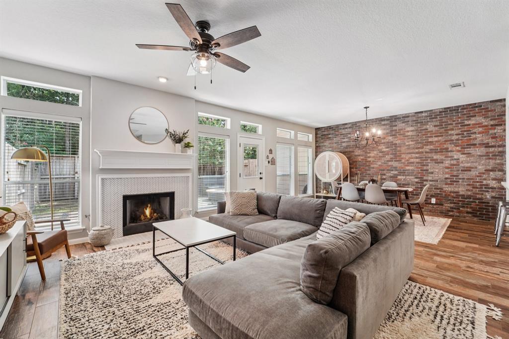 87 E Greenhill Terrace Place