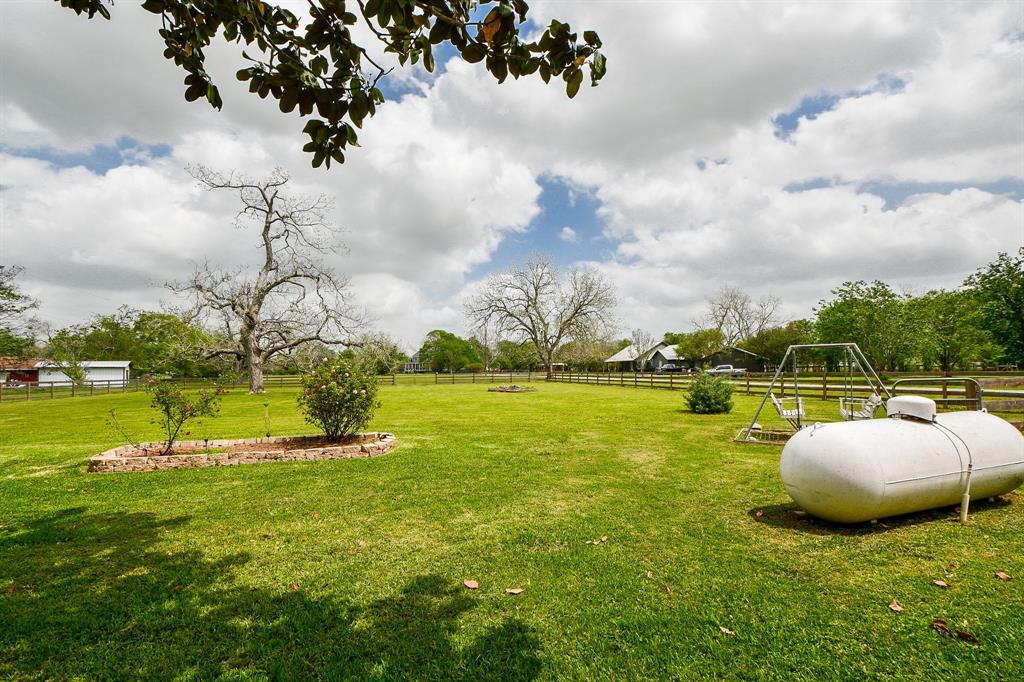 410 Cowhide Road, Simonton, Texas image 32