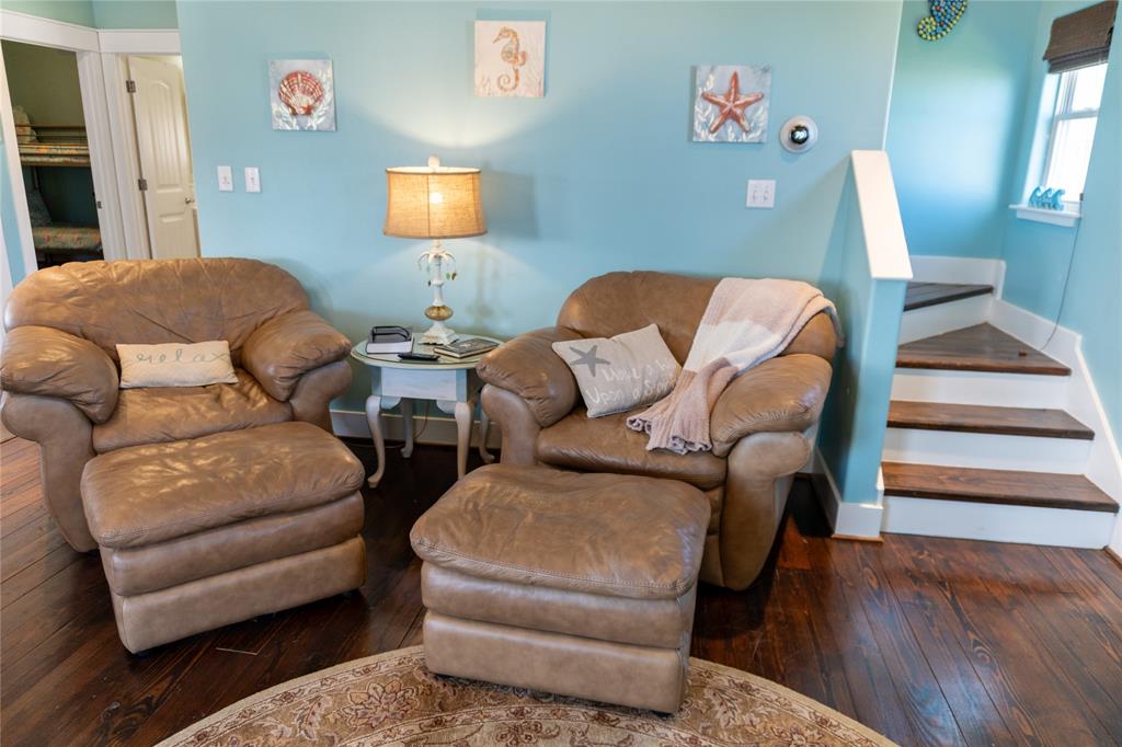 976 Bahama Drive, Crystal Beach, Texas image 17