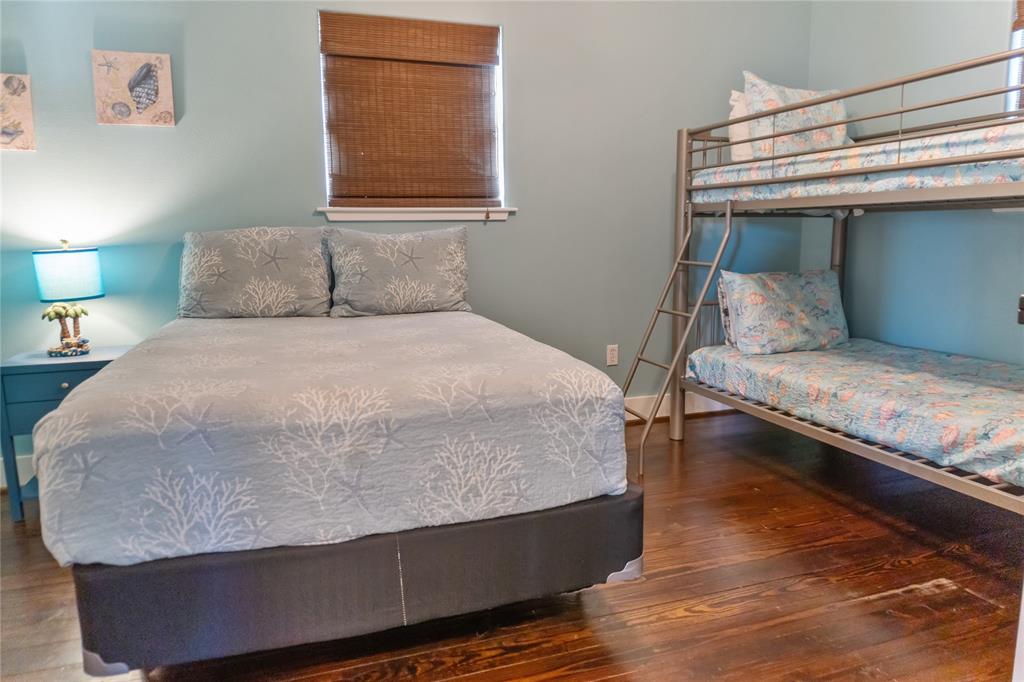 976 Bahama Drive, Crystal Beach, Texas image 19