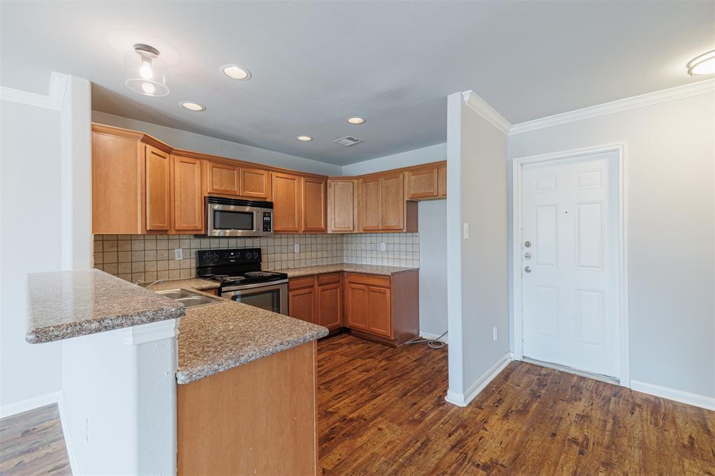 4441 South Street, Brookshire, Texas image 3