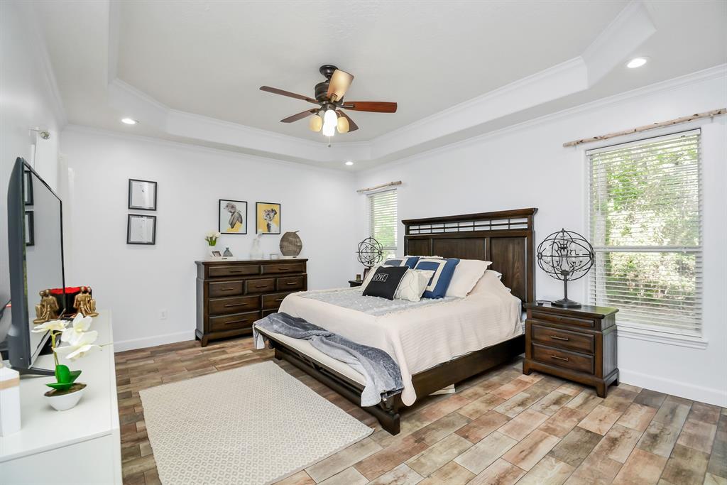 11943 White Oak Pass, Conroe, Texas image 13