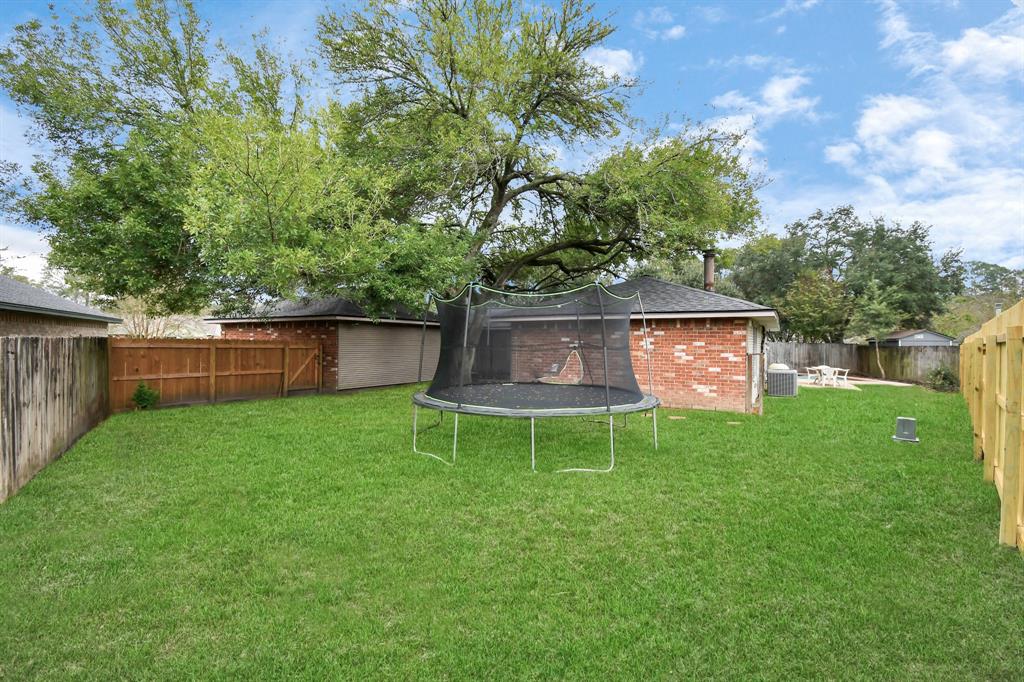 1207 Martingale Court, Crosby, Texas image 31