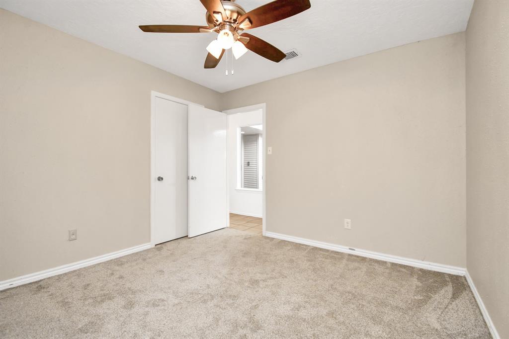 1207 Martingale Court, Crosby, Texas image 26
