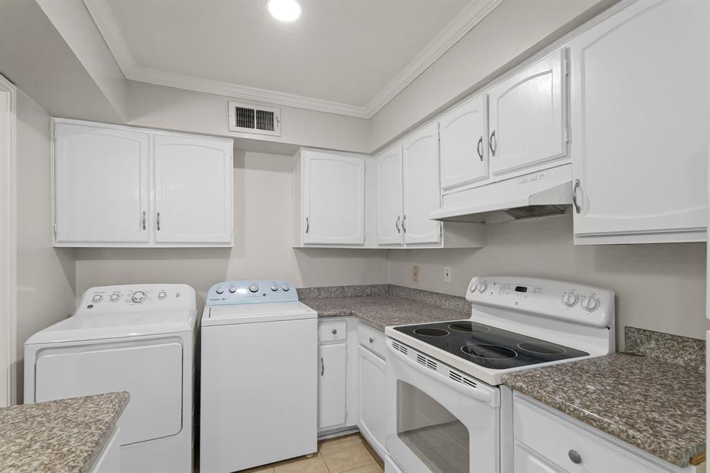 355 N Post Oak Lane #640, Houston, Texas image 11