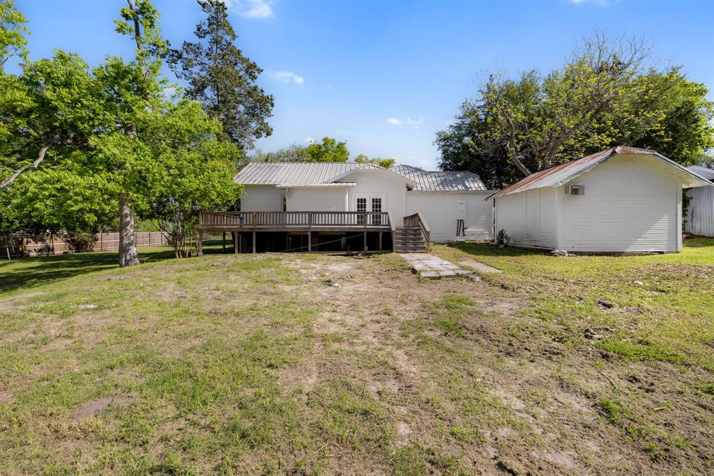 223 E Buffington Avenue, Anderson, Texas image 20