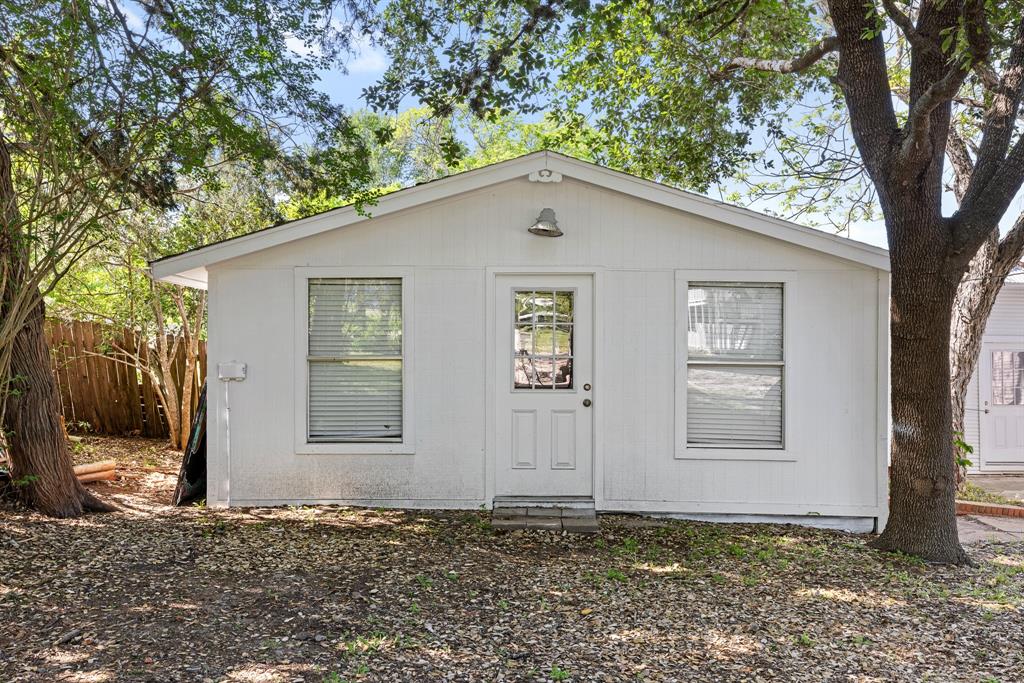 223 E Buffington Avenue, Anderson, Texas image 23