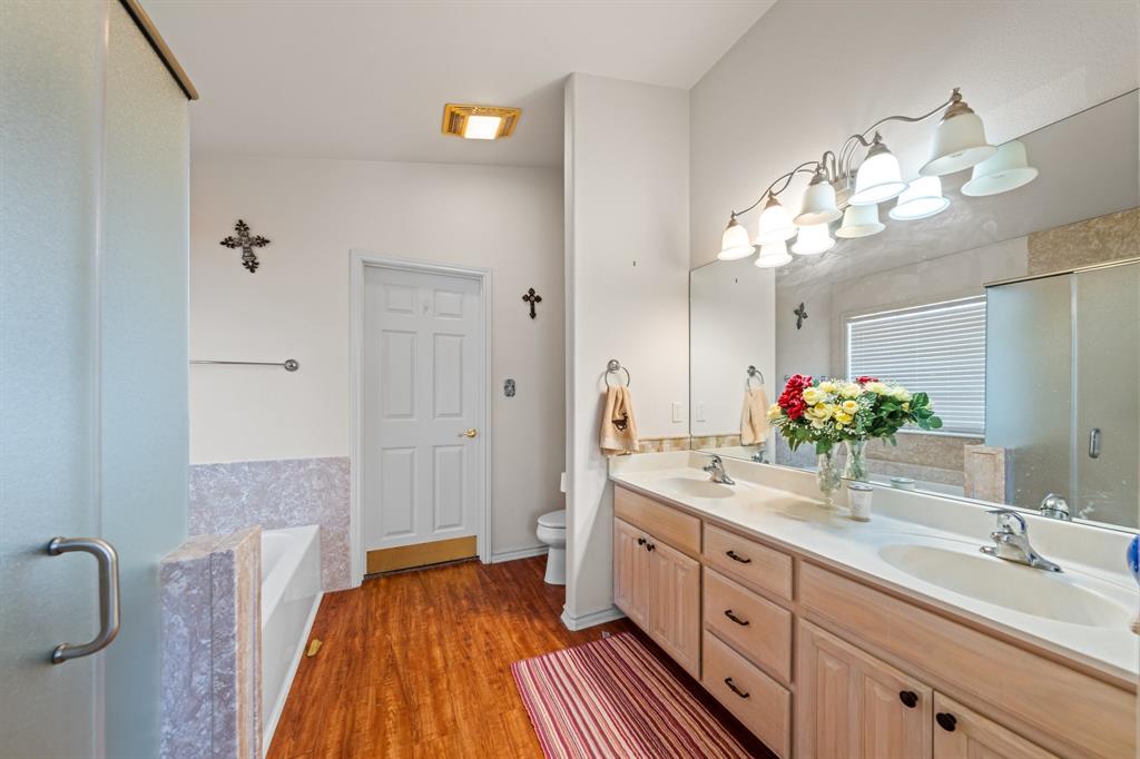 125 Terrace Lane, Kerrville, Texas image 16