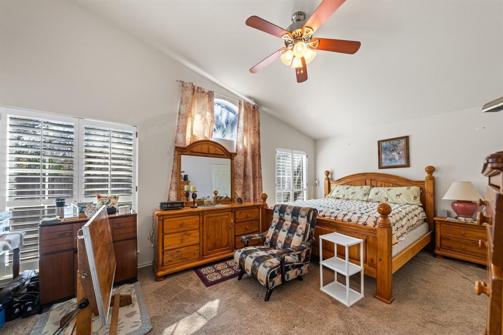 125 Terrace Lane, Kerrville, Texas image 14