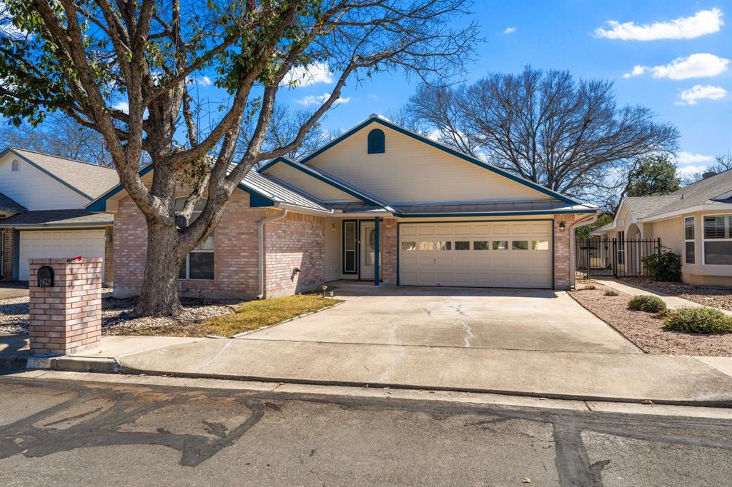 125 Terrace Lane, Kerrville, Texas image 22